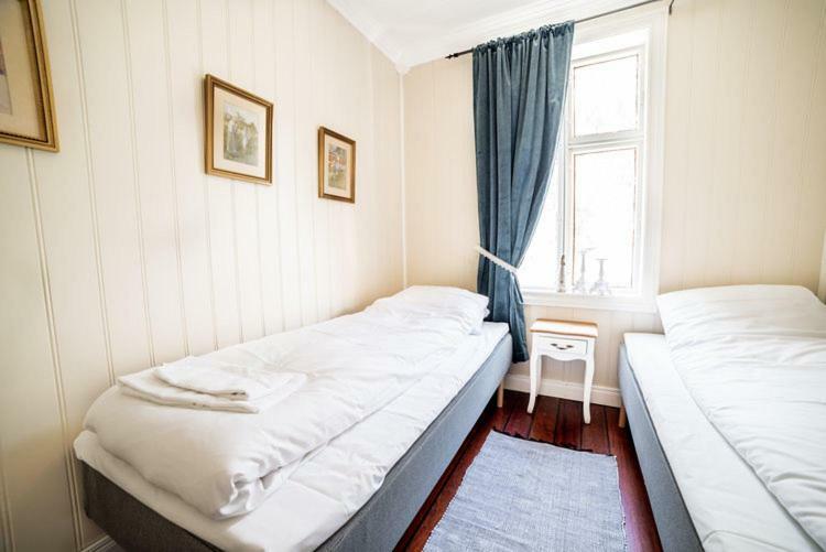 Laerdalsoren Motor Guesthouse Lærdalsøyri Esterno foto