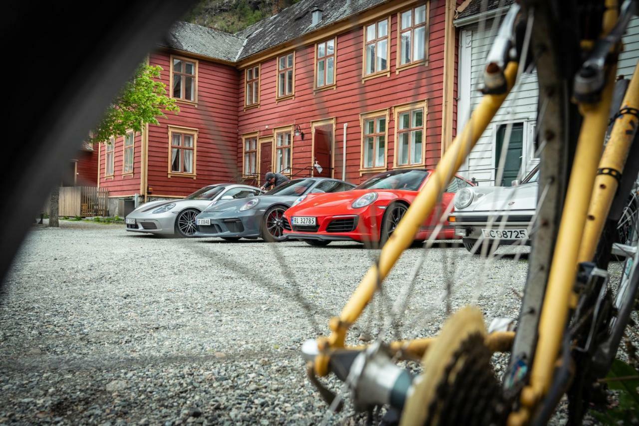 Laerdalsoren Motor Guesthouse Lærdalsøyri Esterno foto
